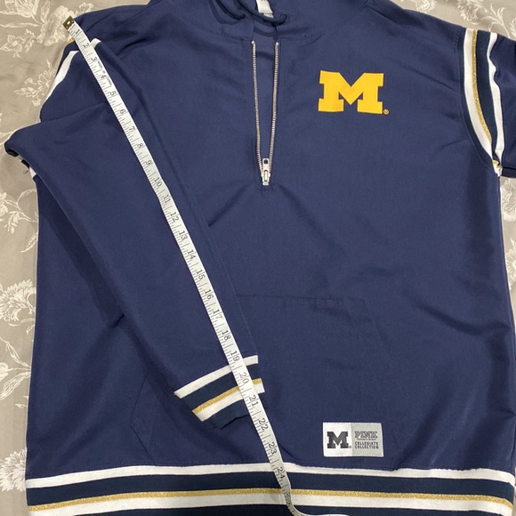 SOLD eB Univ Of Michigan Wolverines 1/4 Zip Pullover Jacket EUC - Picture 15 of 15